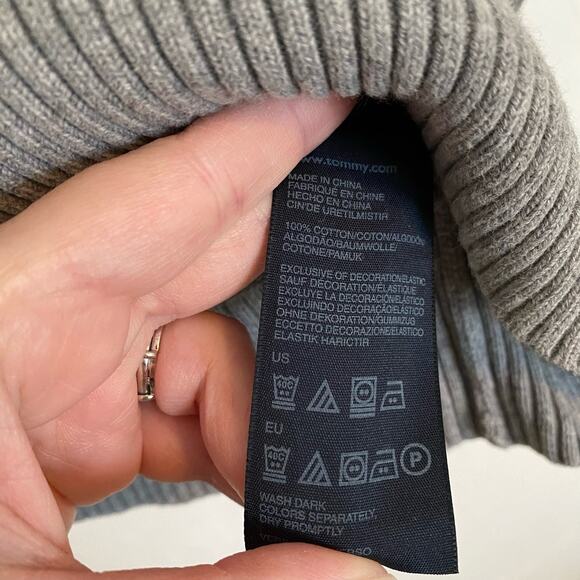 Tommy Hilfiger 1/4 Zip Pullover Sweater Gray Medium - Picture 5 of 5